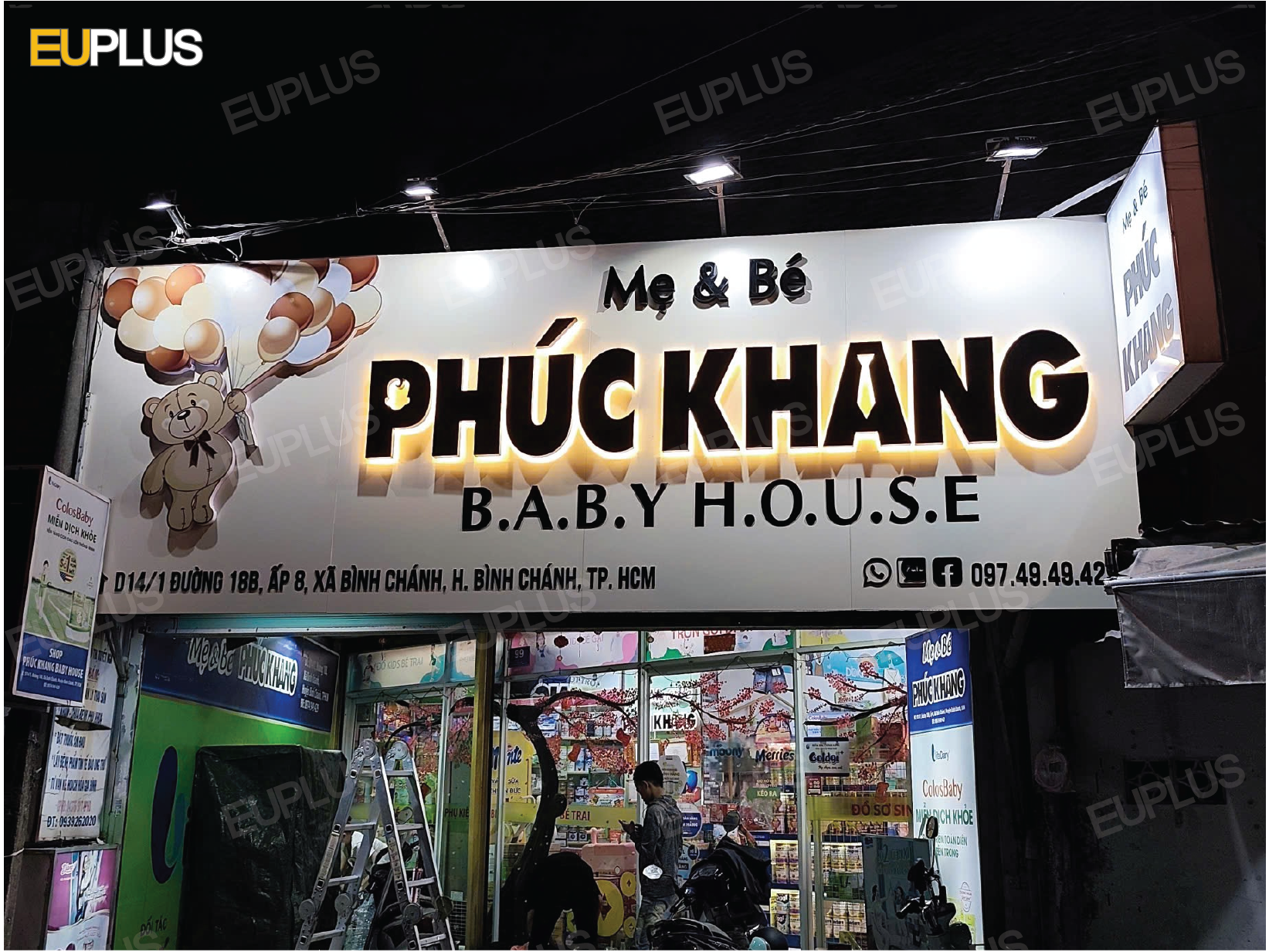 Làm bảng hiệu shop mẹ & bé
