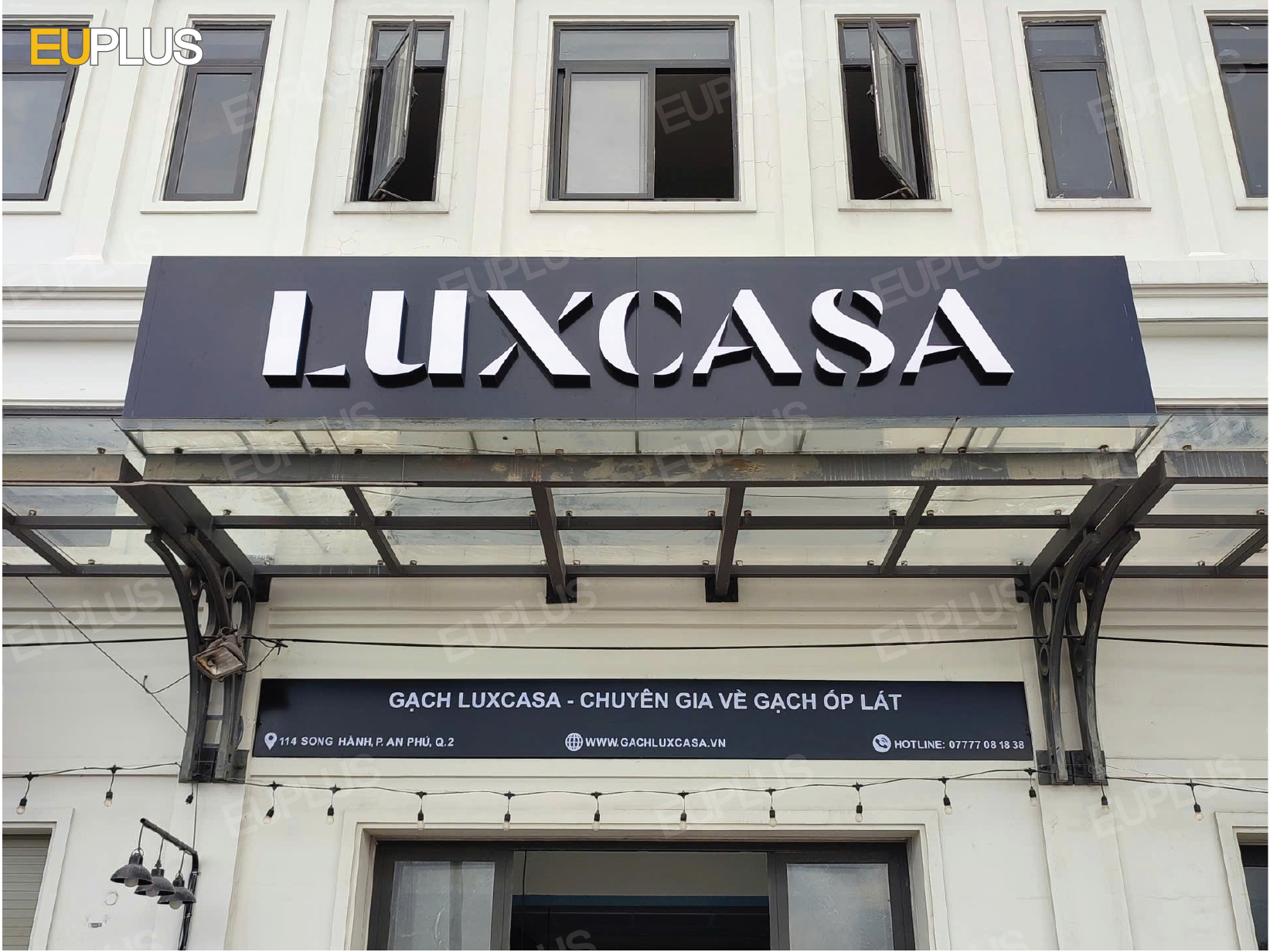 Bảng hiệu alu chữ nổi