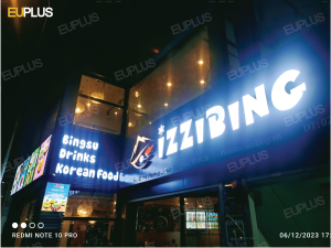 Làm bảng hiệu quán kem