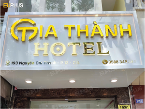 bảng hiệu khách sạn hiện đại