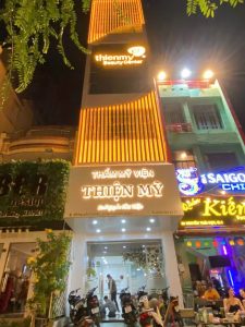 Thi công bảng hiệu spa đẹp