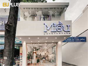 Thi công bảng hiệu chữ nổi