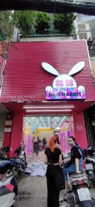 Bảng hiệu tôn chữ nổi