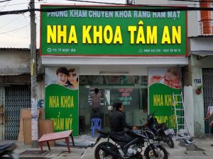 Thi công bảng hiệu alu